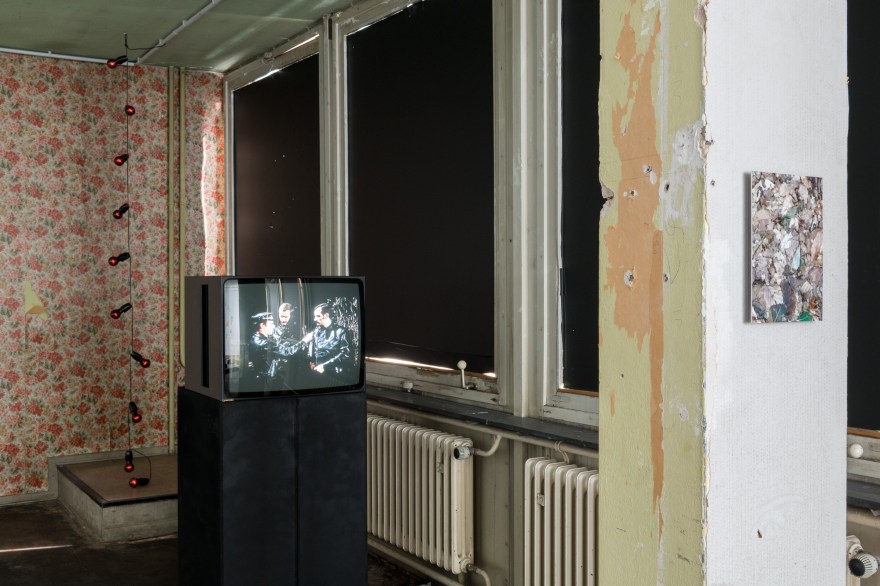 Ariel Reichman Last (last) light, 2019 : Rosa Von Praunheim Nicht der Homosexuelle ist pervers, sondern die Situation, in der er lebt, 1971 : Thomas Masc Analysis Feelisimo 6, 2018